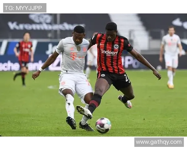 沙尔克04一鼓作气大胜法兰克福，再现巅峰状态